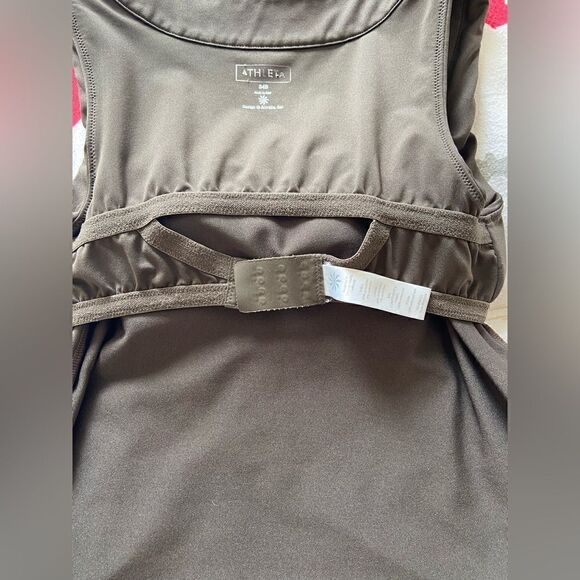 Athleta 34B Inner Strength Tank Top Build in Bra Olive Green - Picture 5 of 6